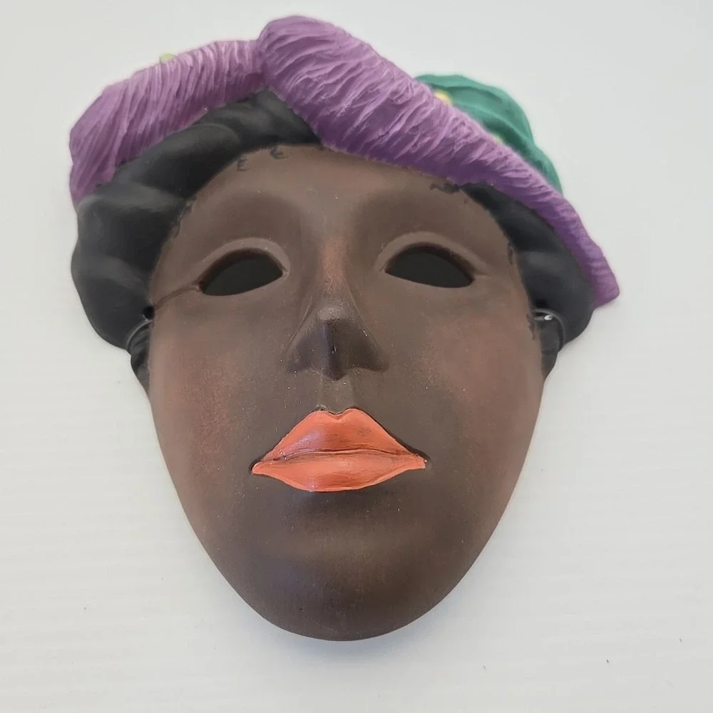 Hand Painted Ceramic Black Lady Face Mask Wall Hanging Decor Vintage 9.5